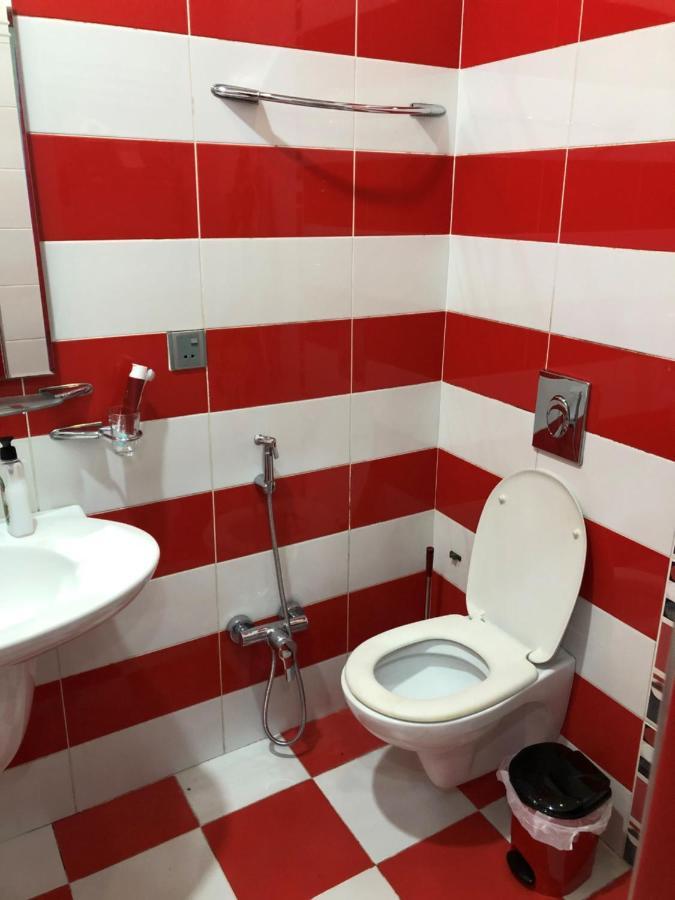 Large And In The Heart Of Baku, Close To Icheri Sheher Metro Station And The Fountain Square Baku