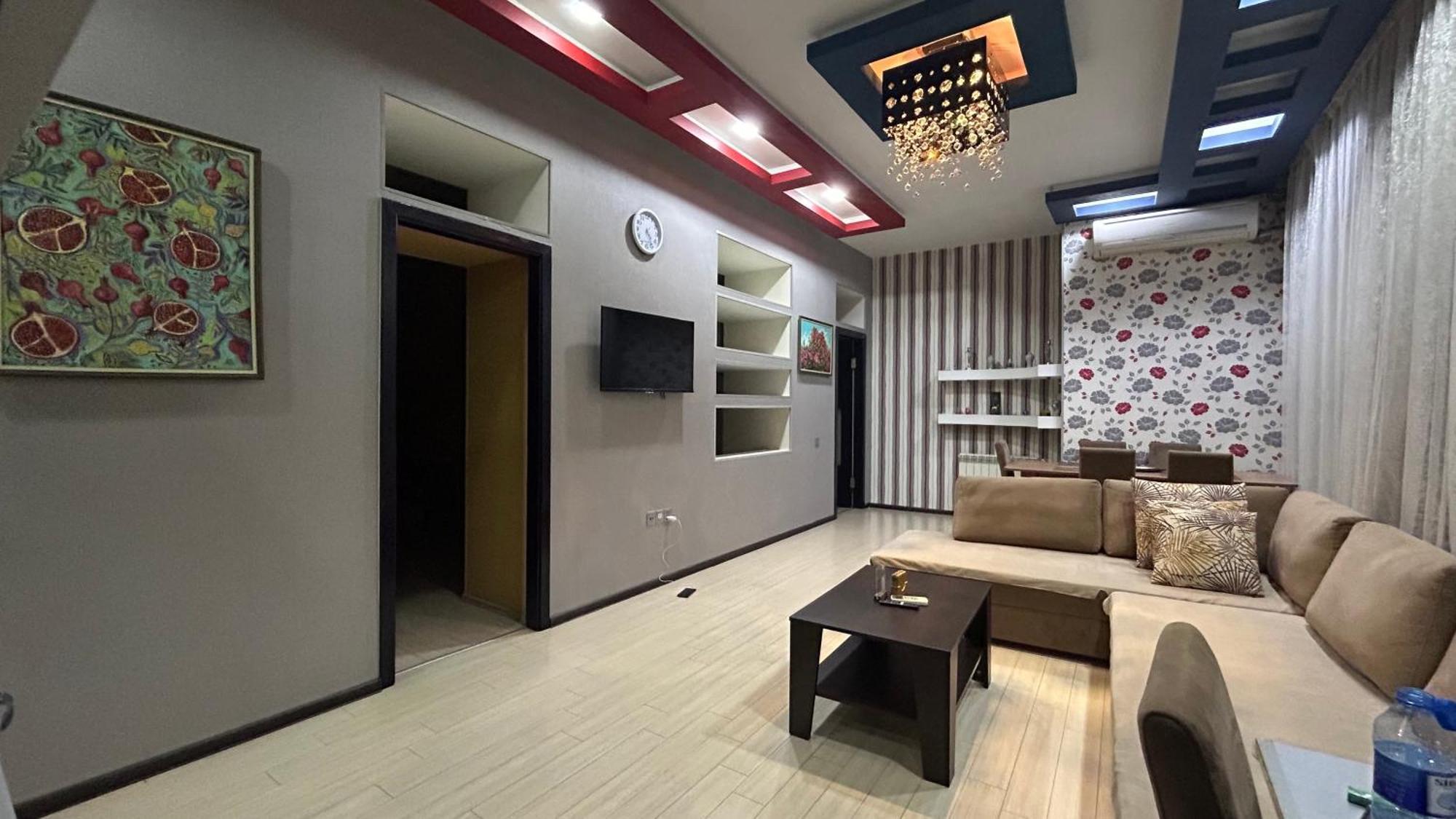 Apartment Large Apartment: Heart Of The